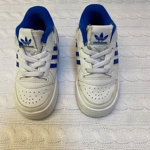 Adidas white blue sneaker toddler boy size 7